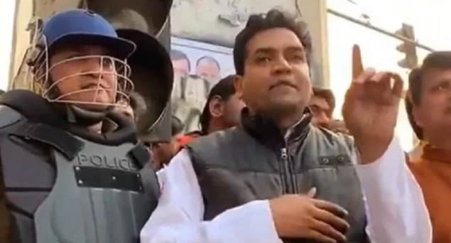 دہلی تشدد: ہائی کورٹ نے سیاست دانوں کی نفرت انگریز تقاریر سنیں، پولیس کمشنر سے ایف آئی آر درج کرنے کے بارے میں فیصلہ کرنے کا مطالبہ کیا