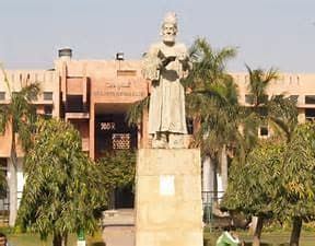 جامعلہ ملیہ اسلامیہ نے نیا تعلیمی کیلنڈر جاری کیا، صرف سالِ آخر کے طلبا امتحان جولائی میں منعقد ہوگا