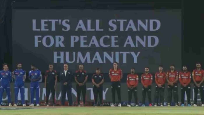کرکٹ کی دنیا نے پہلگام حملے کی مذمت کی ، آئی پی ایل میچ کے دوران بازو پر سیاہ پٹیاں باندھی