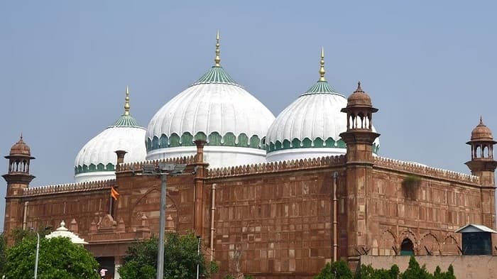 متھرا شاہی عید گاہ تنازعہ: متنازعہ ڈھانچہ کا درجہ دینے کی ہندو درخواست پر عدالت میں فیصلہ محفوظ